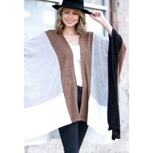 Gray Camel Color Block Dolman Poncho Cardigan - Picture 4 of 6